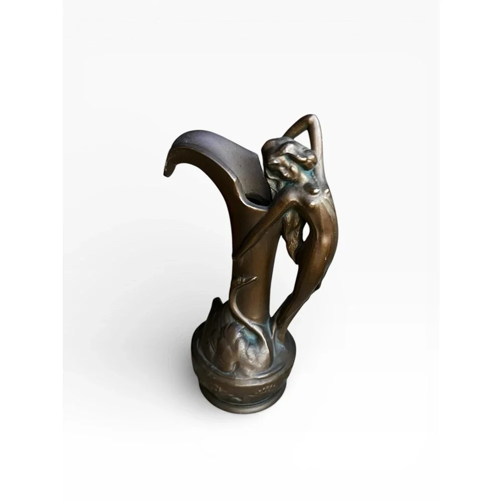 N/A striking art